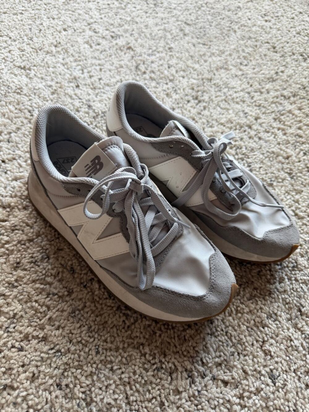 New Balance NWOT Light Gray and White Retro Runner Sneakers Size W 8.5